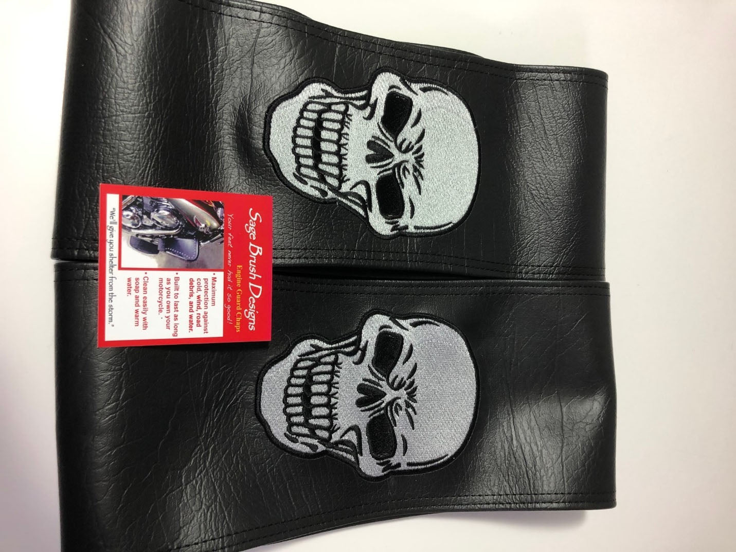 Kawasaki Nomad 1500, 1600, or Vaquero 1700 Saddlebag Chaps – Full Skull